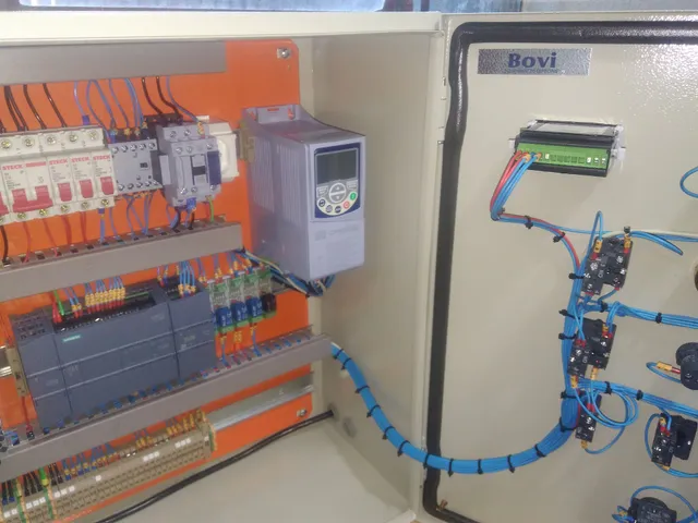 Controles de maquinário